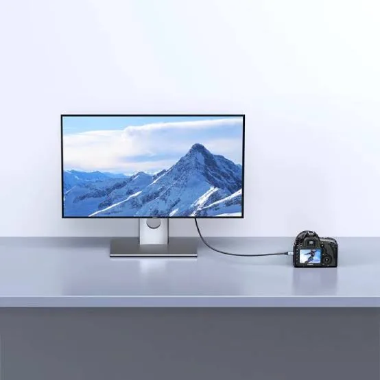 كابل شاشة مايكرو إتش دي إم آي Micro HDMI إلى HDMI قياسي فائق الدقة 8K يوجرين UGREEN بهيكل ألمنيوم (متوفر بطول 1م و 2م)