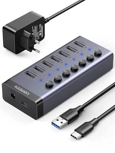 موزع يو إس بي سي مكتبي قوي يوجرين UGREEN يضم 7 منافذ USB-A 3.0 مع محول طاقة كهربائي خارجي DC 12V بقابس أوروبي موديل 90307