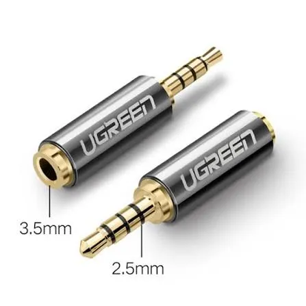 محول ووصلة صوت معدنية صغيرة يوجرين UGREEN مطلية بالذهب (خيارات التحويل بين 2.5 مم و 3.5 مم) موديل 20501 / 20502